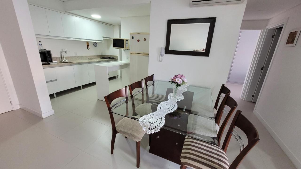 Florianópolis Apartamento Frente Para A Piscina A Uma Quadra Da Praia מראה חיצוני תמונה