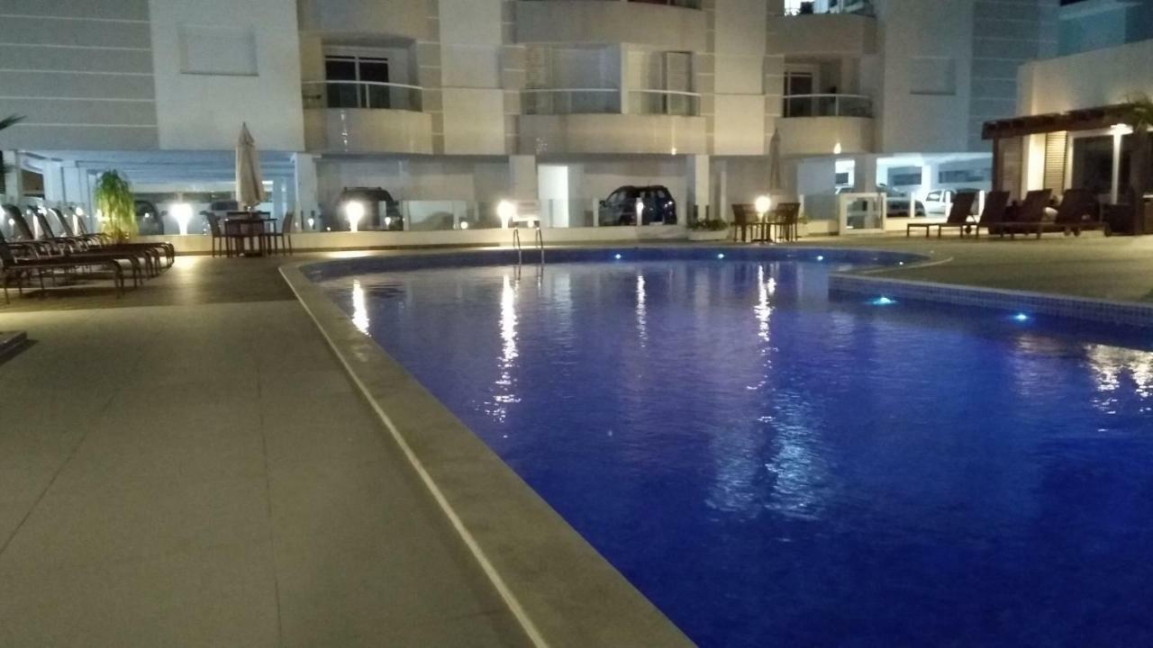 Florianópolis Apartamento Frente Para A Piscina A Uma Quadra Da Praia מראה חיצוני תמונה